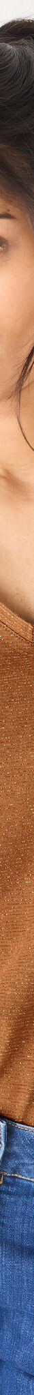 T-shirt col V, maille fantaisie brillante (noisette) T-shirt col V, maille fantaisie brillante (noisette)